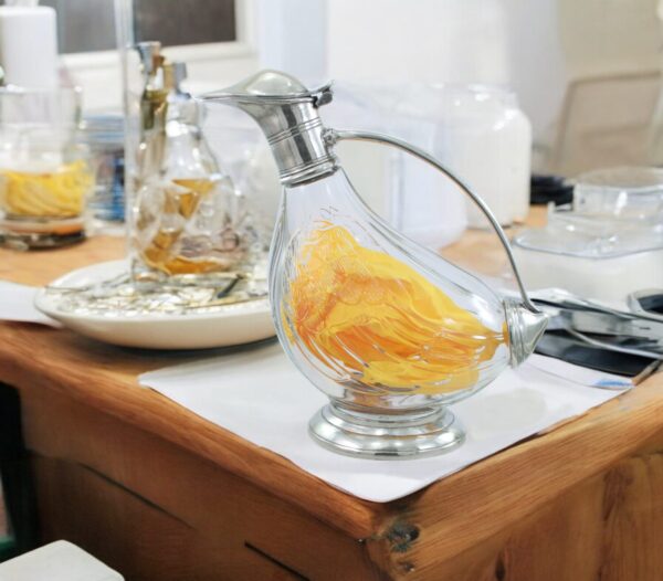 bottiglia papera-Photoroom (1) Bottiglia Decanter "Papera" in Vetro e Peltro Artigianale – 750 ml