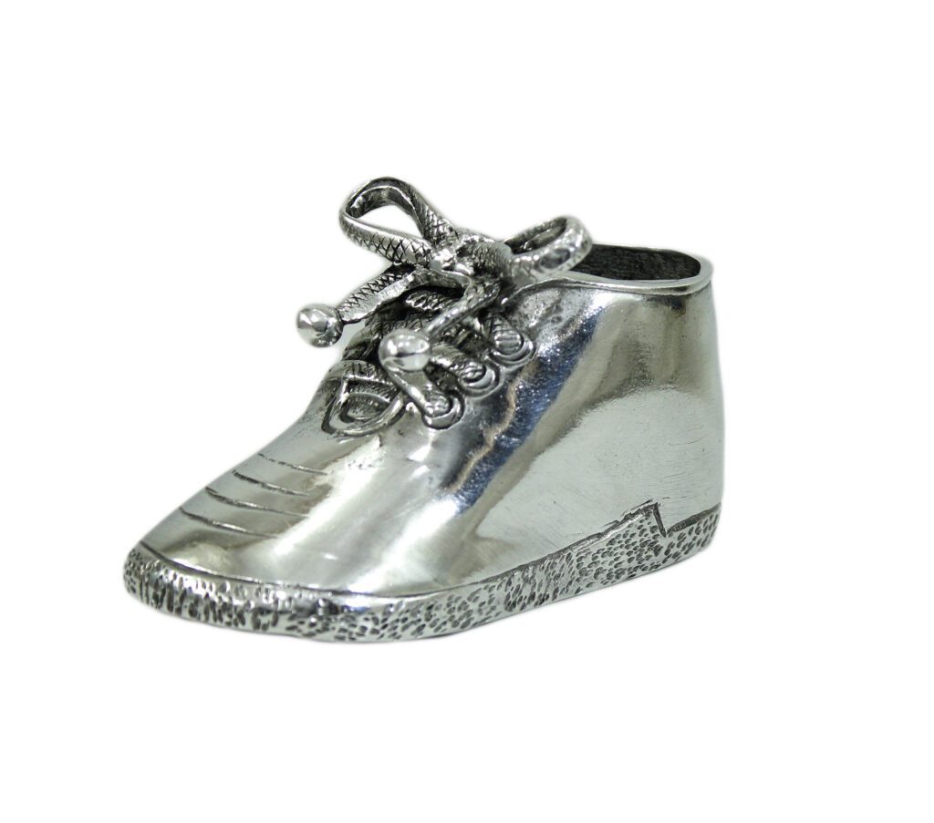 Chaussure en étain artisanale personnalisable | Don de naissance et de baptême